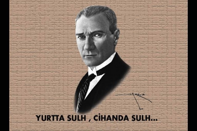 Mustafa Kemal Atatürk Fotoğrafı