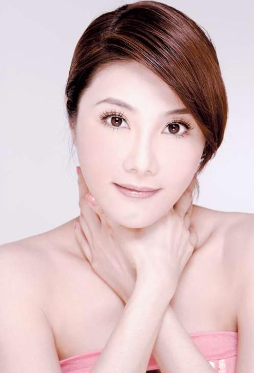 Cynthia Khan Fotoğrafı