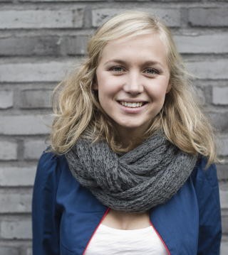 Julie Rusti Fotoğrafı