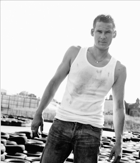 Lee Ryan Fotoğrafı