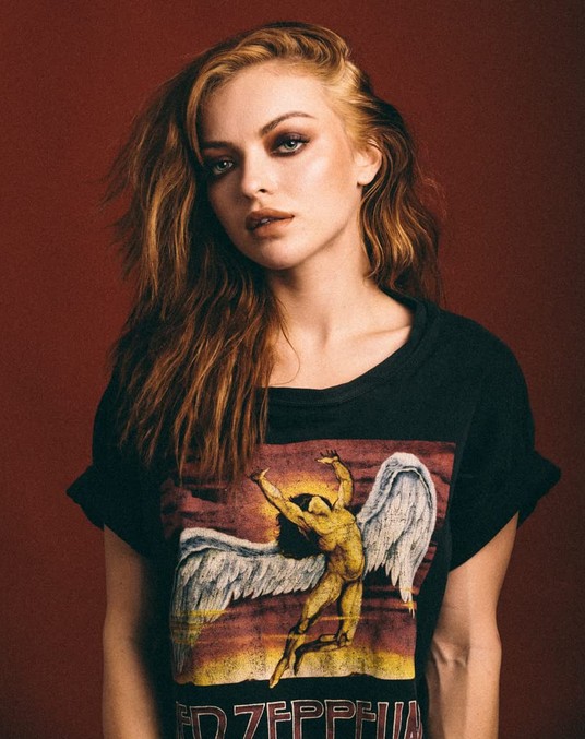 Francesca Eastwood Fotoğrafı