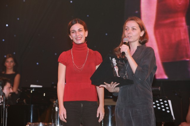 İlksen Başarır Fotoğrafı