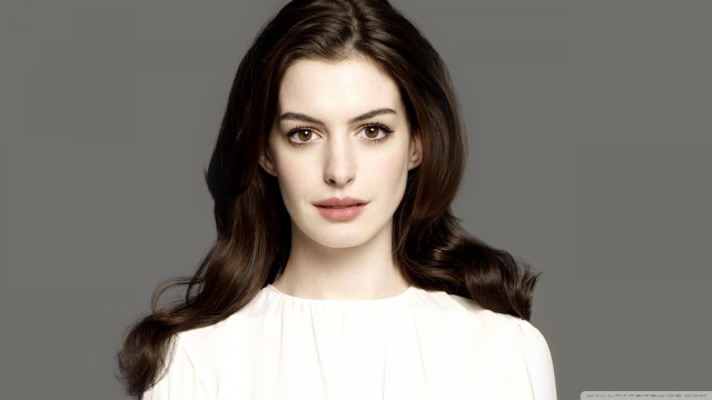 Anne Hathaway Fotoğrafı