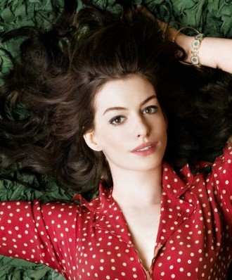 Anne Hathaway Fotoğrafı