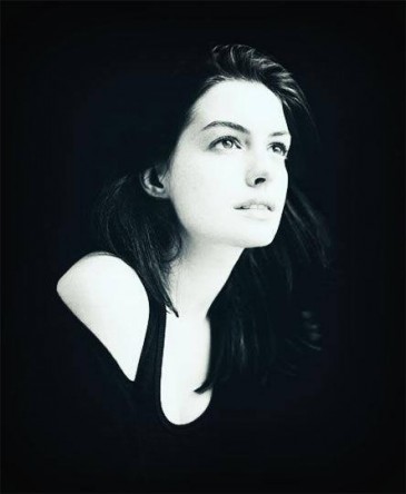 Anne Hathaway Fotoğrafı