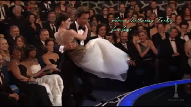 Anne Hathaway Fotoğrafı