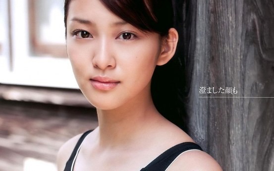 Emi Takei Fotoğrafı
