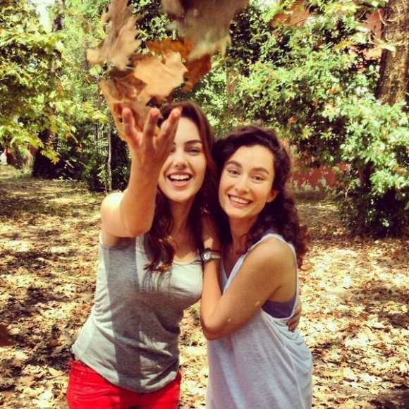 Hande Doğandemir Fotoğrafı