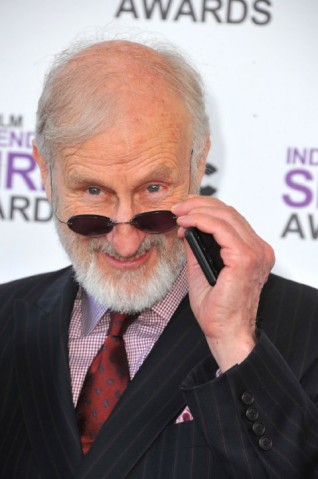 James Cromwell Fotoğrafı