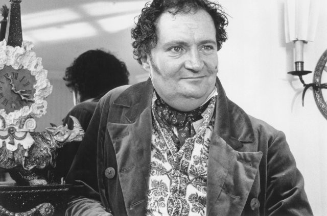 Jim Broadbent Fotoğrafı