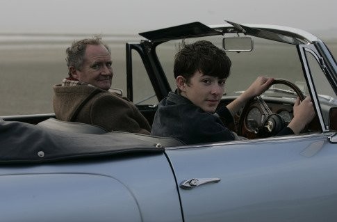 Jim Broadbent Fotoğrafı
