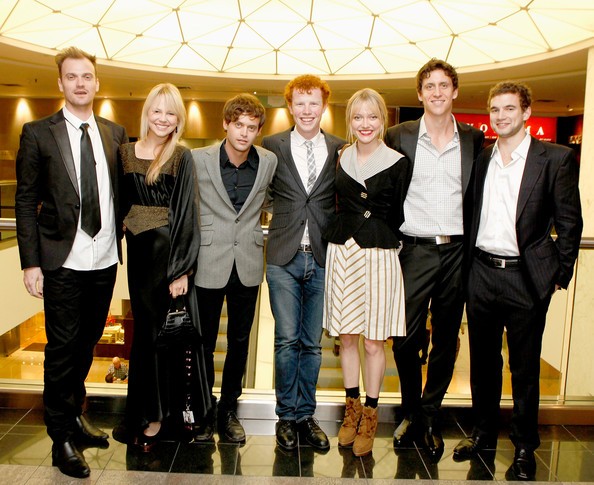 Adelaide Clemens Fotoğrafı