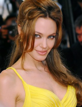 Angelina Jolie Fotoğrafları 1074