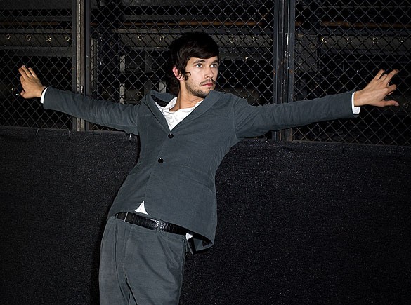 Ben Whishaw Fotoğrafları 203