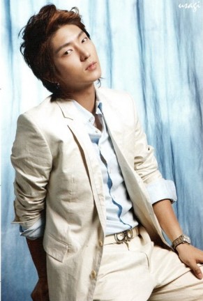 Lee Jun-ki Fotoğrafı