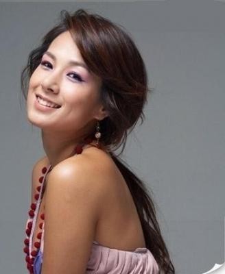 Lee Chae-Young Fotoğrafları 6