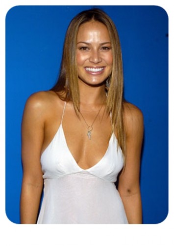 Moon Bloodgood Fotoğrafları 29