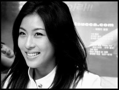 Ha Ji-won Fotoğrafı