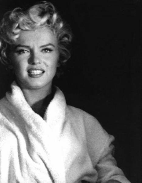 Marilyn Monroe Fotoğrafları 200