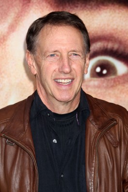 Dennis Dugan Fotoğrafı