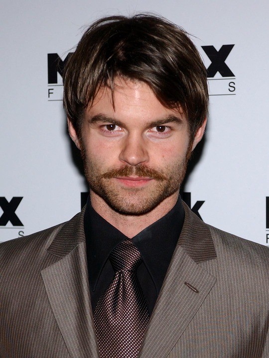 Daniel Gillies Fotoğrafları 9