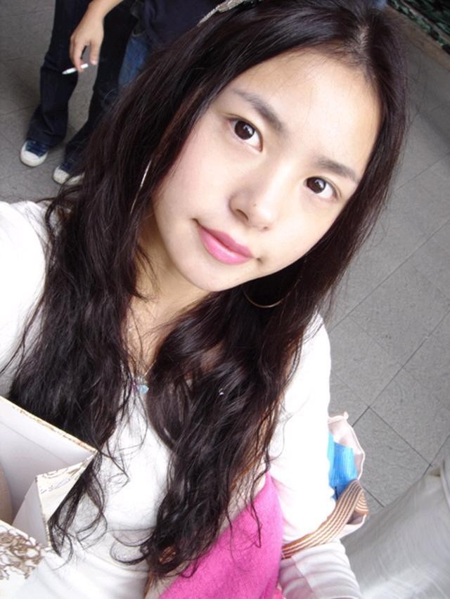 Min Hyo-rin Fotoğrafları 10