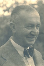 Memduh şevket Esendal Fotoğrafı