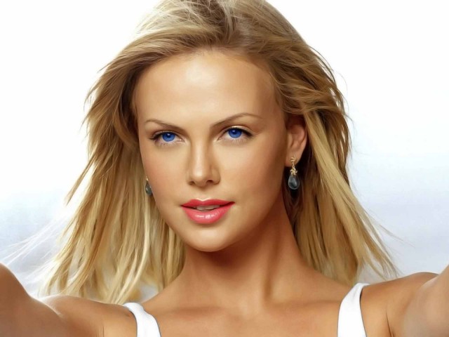 Charlize Theron Fotoğrafları 735