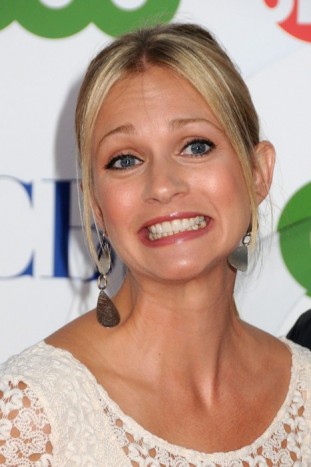 A.J. Cook Fotoğrafları 26