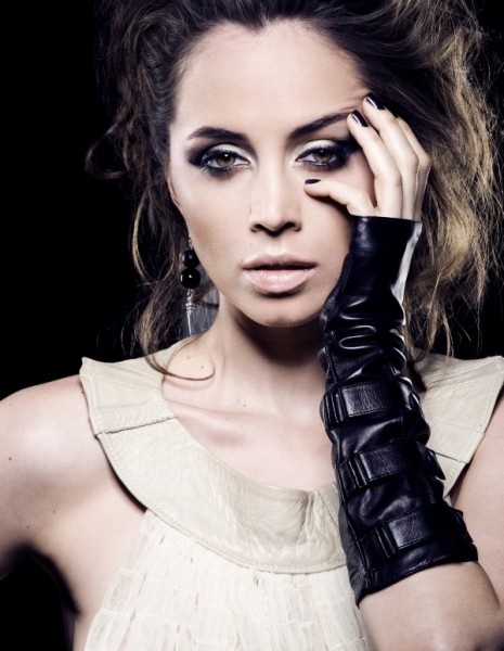 Eliza Dushku Fotoğrafı