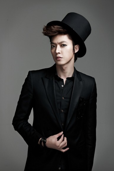 Min Ji-hyeok Fotoğrafı