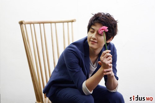 Song Joong-ki Fotoğrafı