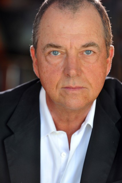 Gregory Itzin Fotoğrafı