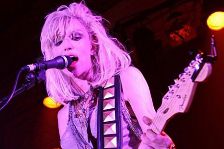 Courtney Love Fotoğrafları 48