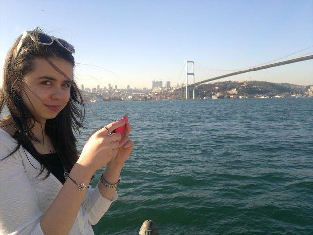 Yağmur Ün Fotoğrafı