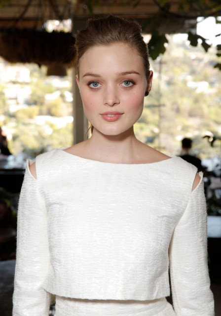 Bella Heathcote Fotoğrafı