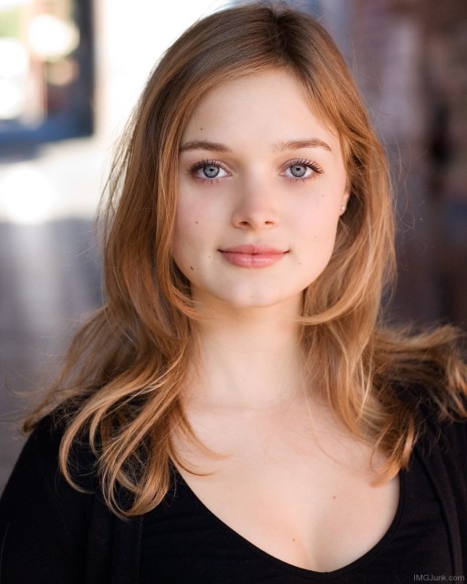 Bella Heathcote Fotoğrafları 81