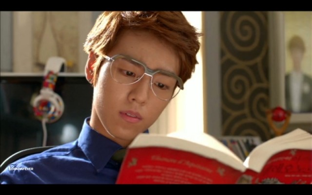 Lee Hyun-woo Fotoğrafı