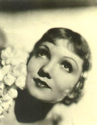 Claudette Colbert Fotoğrafları 1