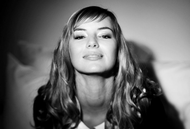 Louise Bourgoin Fotoğrafları 131