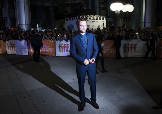 Robert Pattinson Fotoğrafları 1297