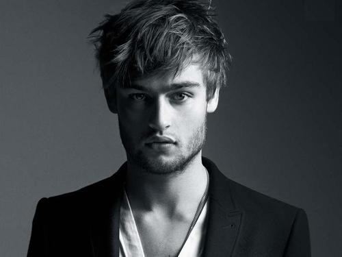 Douglas Booth Fotoğrafları 11