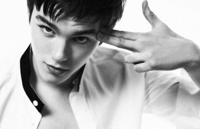 Nicholas Hoult Fotoğrafları 19