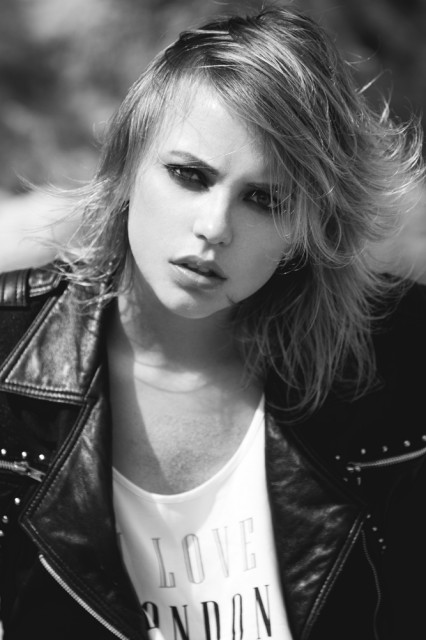 Riley Voelkel Fotoğrafları 15