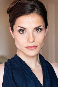 Charlotte Riley Fotoğrafı