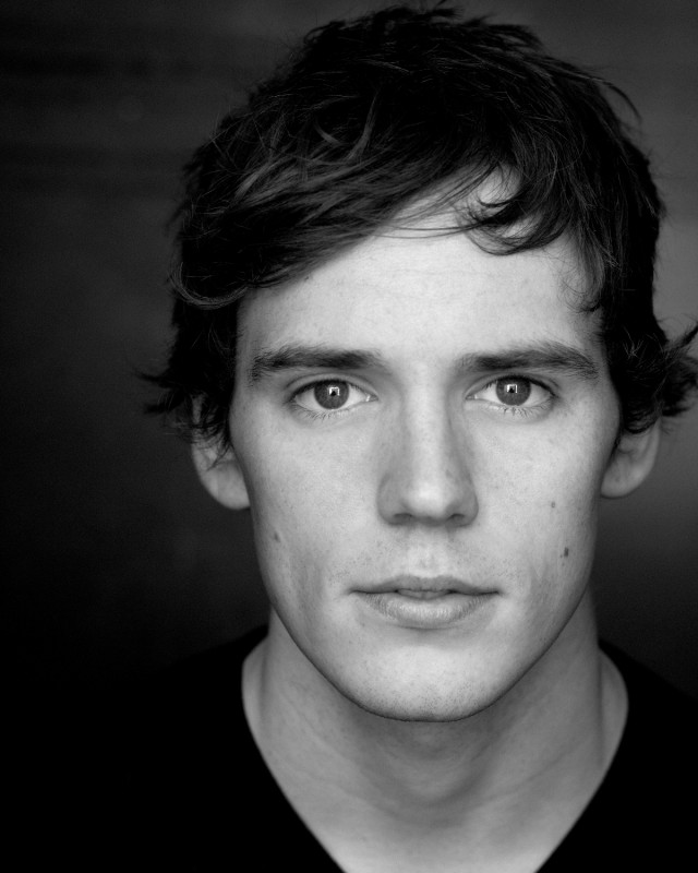Sam Claflin Fotoğrafı