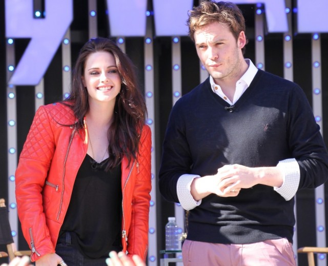 Sam Claflin Fotoğrafları 220