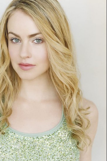 Amanda Schull Fotoğrafları 15