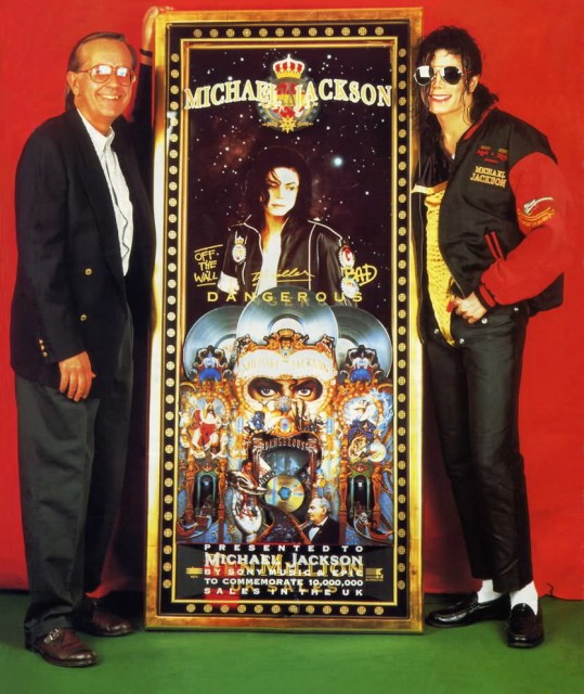 Michael Jackson Fotoğrafları 2436