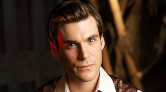 Sean Maher Fotoğrafları 13